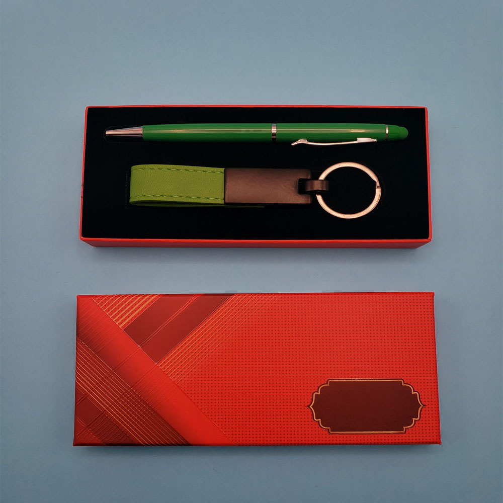 24242450067-1 Yeşil Kalem ve Anahtarlık Seti - Görsel 1