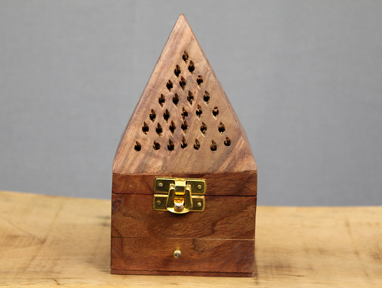 3ksk3117 Ahşap Kule Tütsülük Model 2 - Görsel 1