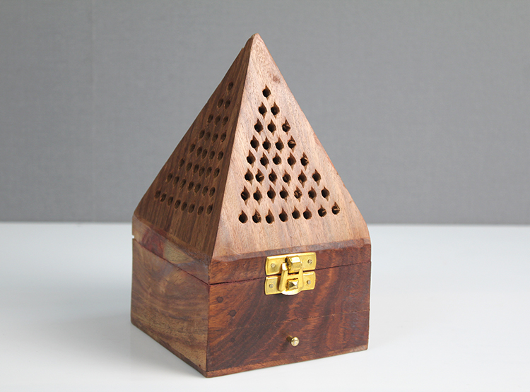 3ksk3118 Ahşap Kule Tütsülük Model 1 - Görsel 1