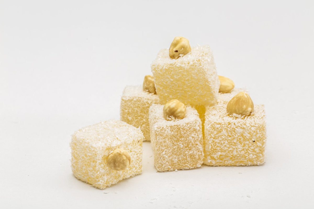 hindistan-cevizli-fındıklı-lokum Sar Sultan Hindistan Cevizli Fındıklı Lokum 1 kg - Görsel 1